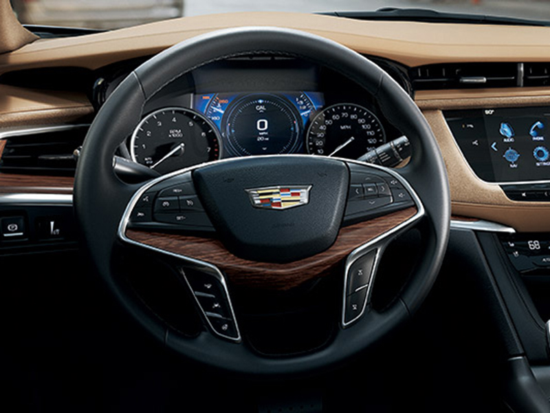 كاديلاك XT5 2019 الجديدة كليًّا... براعة في التصميم وتفوّق في المعايير